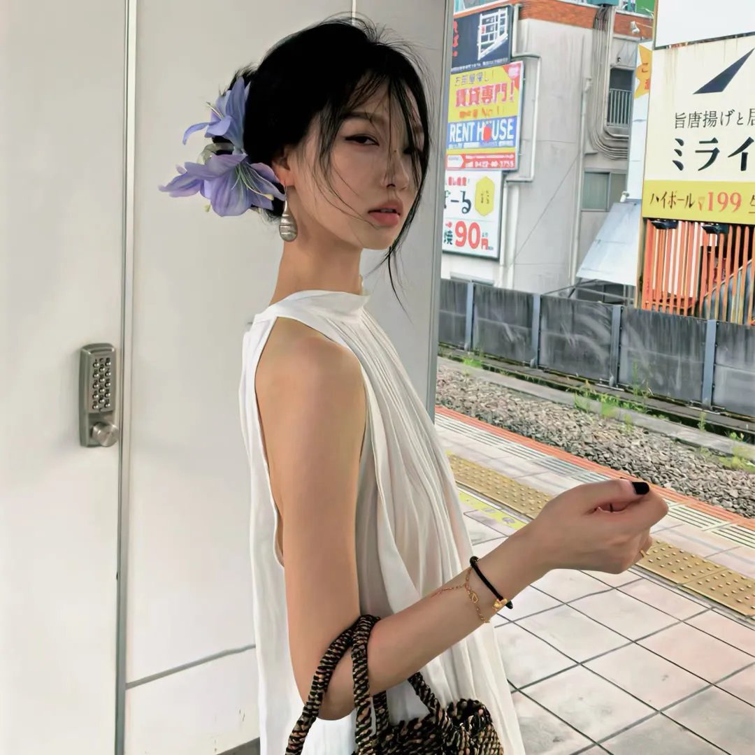 被炉、蜜桔和小猫